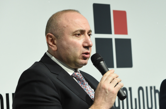 Պատերազմը կանգնել է, բայց կապիտուլյացիան շարունակվում է ու քանի Նիկոլն իշխանության է, մեծանում է նոր պատերազմի ու նոր պարտության հավանականությունը. Անդրանիկ Թևանյան