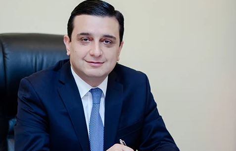 У ректора Ереванского госмедуниверситета диагностированы коронавирус и пневмония