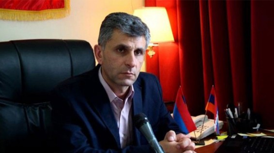 Դավիթ Իշխանյան. Արայիկ Հարությունյանը պետք է կտրվի Նիկոլ Փաշինյանից
