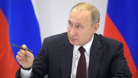 Путин поручил подготовить новые требования к работающим в Рунете зарубежным IT-компаниям