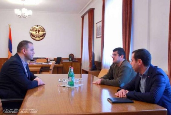 ՀՀ և ԱՀ էկոնոմիկայի գերատեսչությունները քննարկում են առաջիկա անելիքները. Քերոբյանը՝ ԱՀ նախագահին