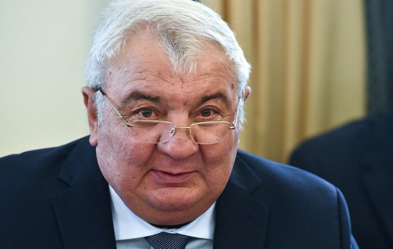 Юрию Хачатурову стало плохо в суде