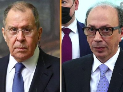 Лавров и глава МИД Армении обсудили реализацию соглашений по Карабаху
