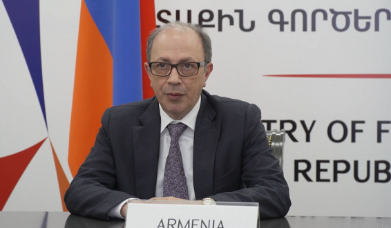 Глава МИД Армении: Возвращение военнопленных требует немедленного решения