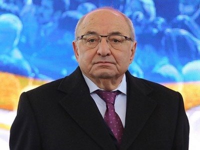 Движение по спасению Родины: Вазген Манукян вечером будет на Площади Свободы Еревана
