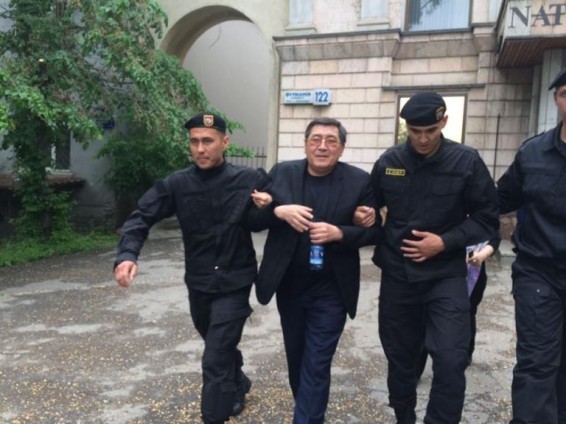 В Алматы задержаны активисты и журналисты