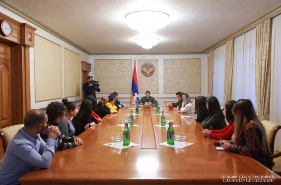 Նախատեսվում է 3 տարում բնակարանային պատշաճ պայմաններով ապահովել բոլոր տեղահանվածներին, ներառյալ՝ 1980-90-ականներին Ադրբեջանից բռնագաղթած անձանց․ Արցախի նախագահ