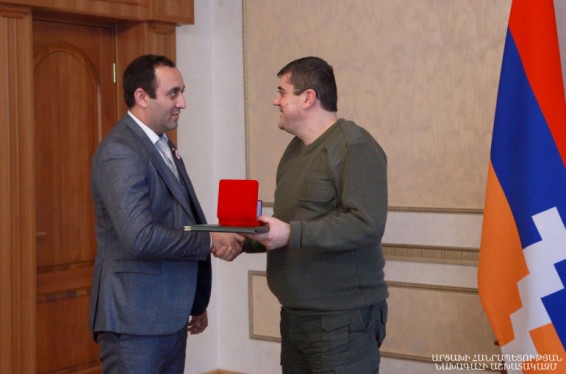Արցախի նախագահը Եզդիների ազգային միության երջանկահիշատակ առաջնորդ Ազիզ Թամոյանին հետմահու պարգևատրել է «Մեսրոպ Մաշտոց» շքանշանով