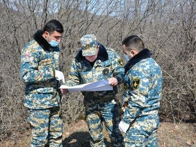 Поиск тел погибших и пропавших без вести военнослужащих сегодня осуществляется по направлениям Гадрут и Варанда