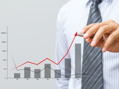 ԿԲ-ն գնաճը զսպելու համար ստիպված փողը թանկացնել է, ինչը ցանկալի չէ, բայց Կառավարությունը այլընտրանք չի թողել. տնտեսագետ