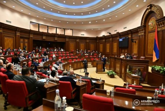 Парламент принял законопроект о расширении рамок полномочий Высшего судебного совета