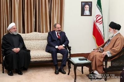 Никол Пашинян поздравил Али Хаменеи и Хасана Роухани с праздником Новруз