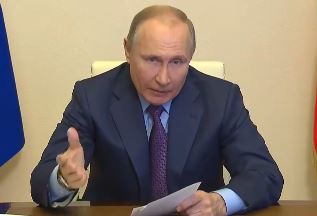 LIVE: Владимир Путин проводит телемост с разработчиками и производителями вакцин от коронавируса