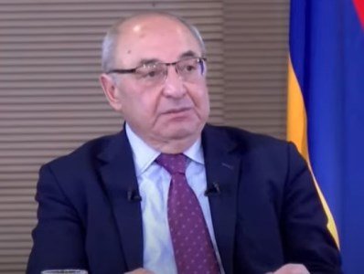 Ես էլ եմ հիասթափված ընդդիմությունից եւ ինձնից. Վազգեն Մանուկյան