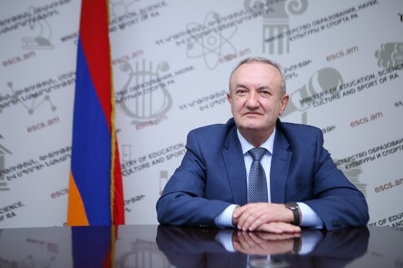ԿԳՄՍ նախարար Վ. Դումանյանի շնորհավորական ուղերձը Թատրոնի միջազգային օրվա առթիվ