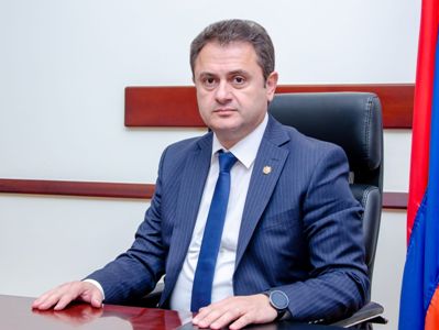 Տավուշի մարզպետը դատի է տվել Հրանտ Բագրատյանին․ պահանջում է ներողություն խնդրել եւ 1 դրամ վճարել