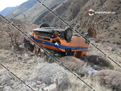 Քյարքիի ոլորաններում շրջված մեքենայից դուրս բերված տղամարդու վզի վրա փաթաթած կպչուն ժապավեն է եղել. հարուցվել է քրգործ