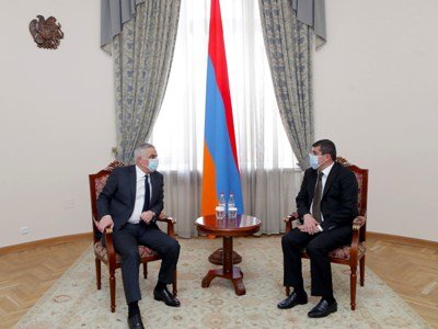 Արցախի նախագահը արցախցիների կրած նյութական վնասների փոխհատուցման հարցերով քննարկում է ունեցել ՀՀ Կառավարությունում
