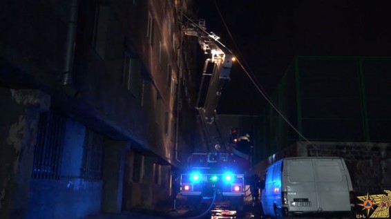 Крупный пожар в Ереване: Несколько десятков людей были эвакуированы