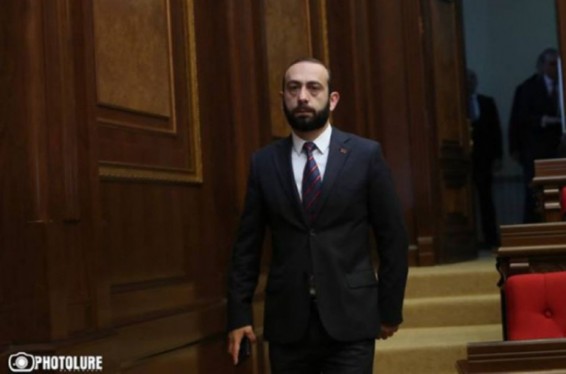 «Грапарак»: Официальная Москва отказалась принимать Арарата Мирзояна