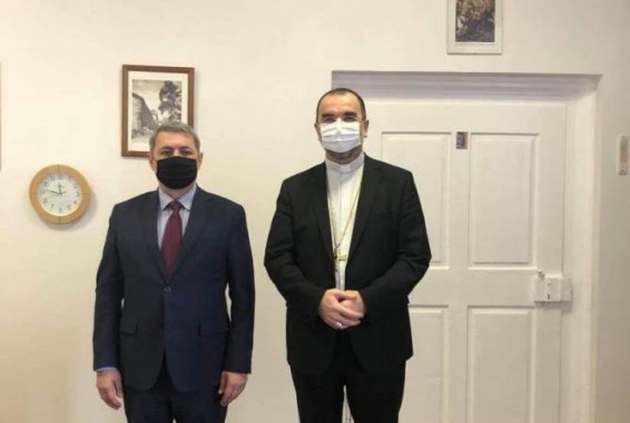 Сергей Минасян и глава Армянской католической общины Румынии обсудили последствия войны в Арцахе