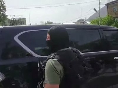 Пашинян под оскорбления местных жителей вынужденно покинул город Агарак Мегринского региона
