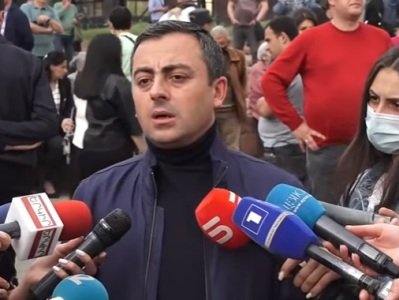Գալու է ժամանակը, որ իրենց ստորացնելու ենք մինչեւ վերջ. Իշխան Սաղաթելյան