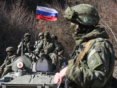 В Баку возмущены намерением российских миротворцев в Карабахе отметить День победы над фашизмом 9 мая
