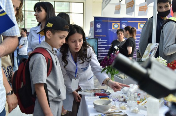 Մեկնարկել է «Կրթություն և կարիերա Expo 2021» եռօրյա ցուցահանդեսը