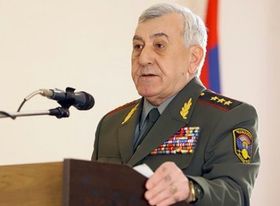 Предъявленное бывшему министру обороны Армении Микаелу Арутюняну обвинение переквалифицировано