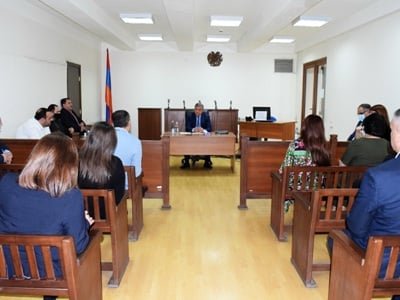 ԲԴԽ-ն հանդիպել է Երեւանի քաղաքացիական գործեր քննող դատավորներին