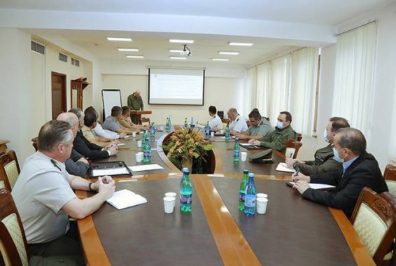 Аккредитованными в Армении военными атташе представлена ситуация на армяно- азербайджанской границе