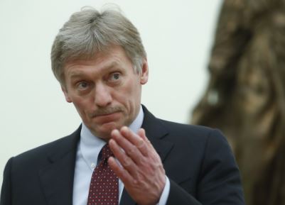 Песков призвал верить только официальным источникам