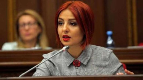 Բոլորիս փլատակների վրա կմնաք միայն դուք՝ «Դուխով» գլխարկներով. Անի Սամսոնյան