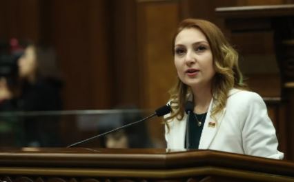 Макунц назвала условие для размещения международных наблюдателей на армяно-азербайджанской границе