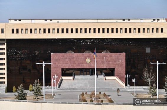 Հորդորում ենք չտարածել չճշտված, առավել ևս՝ կեղծ, իսկ այս դեպքում՝ պաշտոնապես հերքված տեղեկություններ․ ՊՆ-ն՝ Հայ զինծառայողների գերեվարման վերաբերյալ տարածված տեղեկությունների մասին