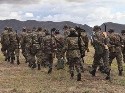 Եվս տասնչորսը. Ադրբեջանի իշխանությունները մտադիր են ամեն ինչ քամել հայ գերիների հետ կապված «ահաբեկչական շոուից»
