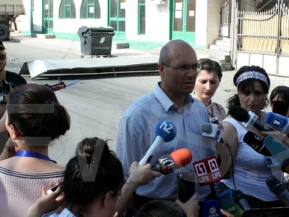 Շարունակվում է Վարուժան Ավետիսյանի կալանքի ժամկետը երկարացնելու միջնորդության քննությունը