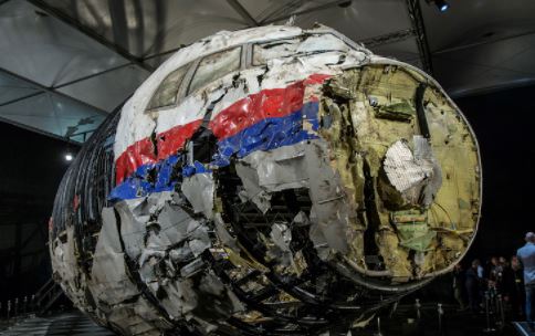 Лавров: США утаивают факты колоссальной важности по крушению МН17