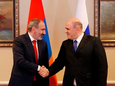 Никол Пашинян поздравил Михаила Мишустина