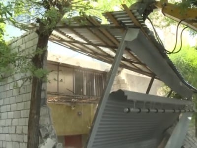 В Ереване продолжился демонтаж незаконных построек с привлечением значительных сил Полиции