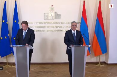 Мы придаем важность немедленному возвращению пленных без предусловий: Мгер Григорян