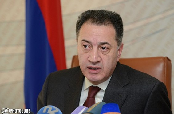 «Մուկուչյան Տիգրանին փոխանցեք` եթե կարող է, թող խոսելիս նայի Դավիթ Հարությունյանի աչքերի մեջ»․ Կարեն Ճշմարիտյան