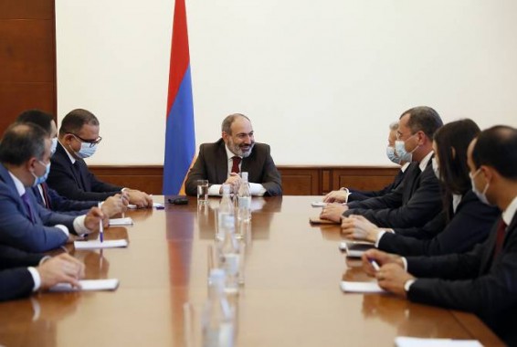Կարևոր ուղղություններից մեկը պետական պարտքի կառավարման հարցն է. Վարչապետը ներկայացրել է նախարար Տիգրան Խաչատրյանին