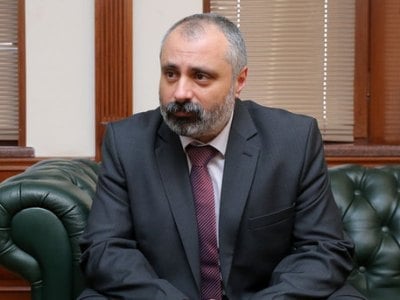 Ստեփանակերտ. Ադրբեջանն իրականացրել է վանդալիզմի հերթական ակտը. ոչնչացվել է մարշալ Խուդյակովի հուշարձանը