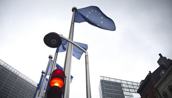 Министр обороны Франции пояснил слова Олланда и Меркель о евроармии
