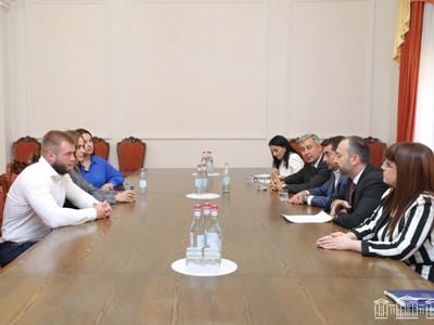 ԱԺ արտաքին հարաբերությունների մշտական հանձնաժողովի նախագահը հանդիպել է Ուկրաինայի խորհրդարանի պատգամավորների հետ