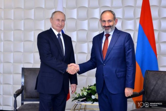 Никол Пашинян направил поздравительное послание президенту РФ Владимиру Путину