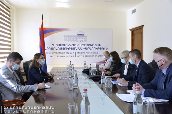 Արդարադատության փոխնախարարն ընդունել է շվեդական Ազգային դատարանների վարչության պատվիրակությանը