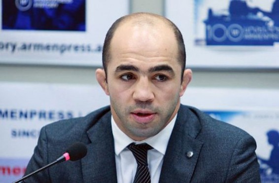 «1 տարի անցավ և առնվազն դատված լինելու փոխարեն, վայելում է իշխանությունը…»․ Արսեն Ջուլֆալակյան
